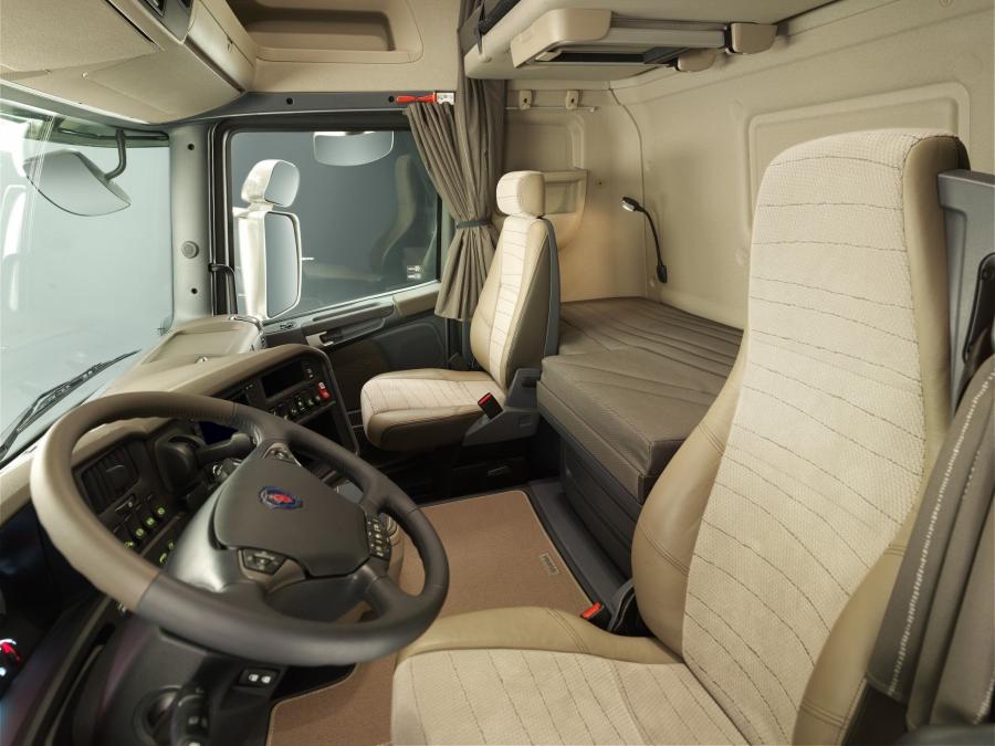  Scania R440 4x2 Topline 2009 года  (фото 16 из 23)